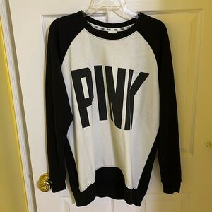 VINTAGE VICTORIA’S SECRET PINK BLACK & WHITE LOGO CREWNECK